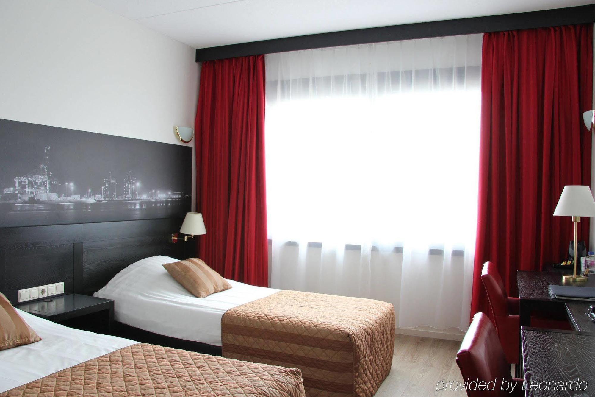 הופדורפ Bastion Hotel Amsterdam Airport מראה חיצוני תמונה