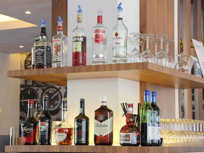 הופדורפ Bastion Hotel Amsterdam Airport מראה חיצוני תמונה
