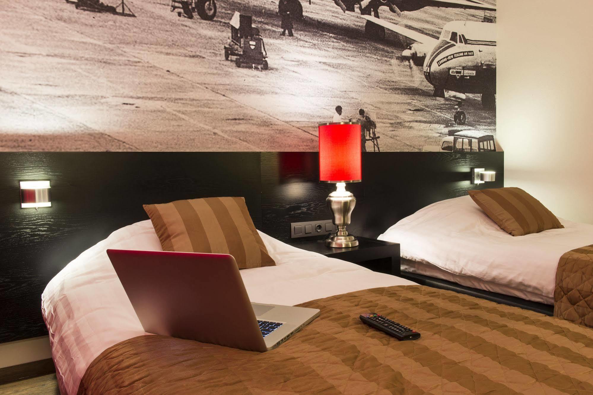 הופדורפ Bastion Hotel Amsterdam Airport מראה חיצוני תמונה