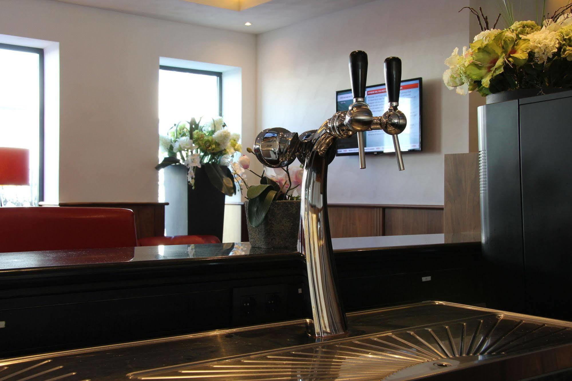 הופדורפ Bastion Hotel Amsterdam Airport מראה חיצוני תמונה